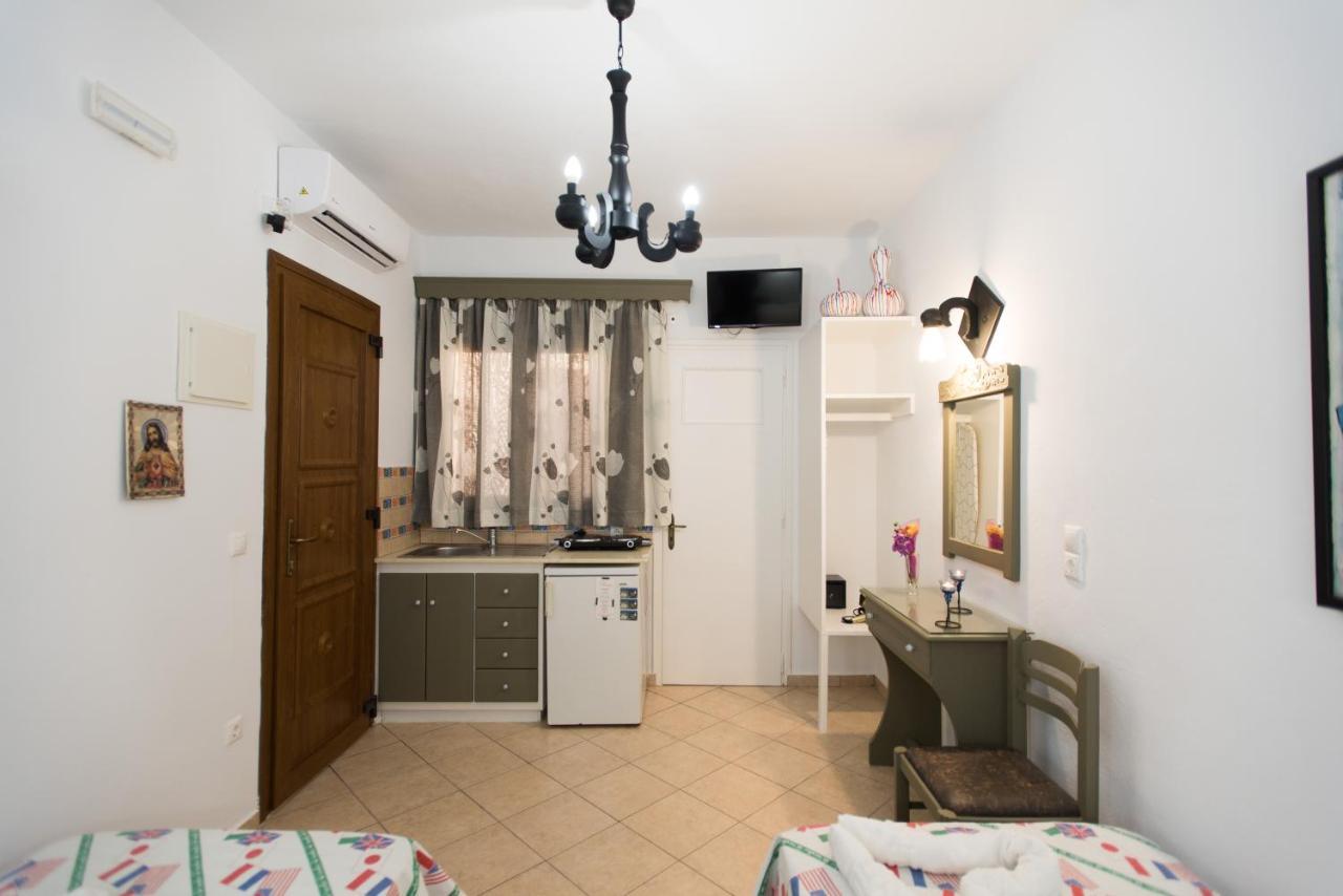 Irini * Psarou (Mykonos)